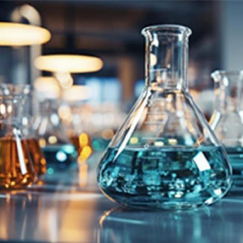 Ethylidene Chloride: Structure, Physical Properties, and Chemical Behavior