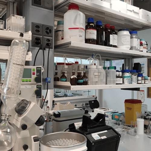 Alkoxy Propanols and Propylene Glycol Ethers for Pharmaceutical Synthesis